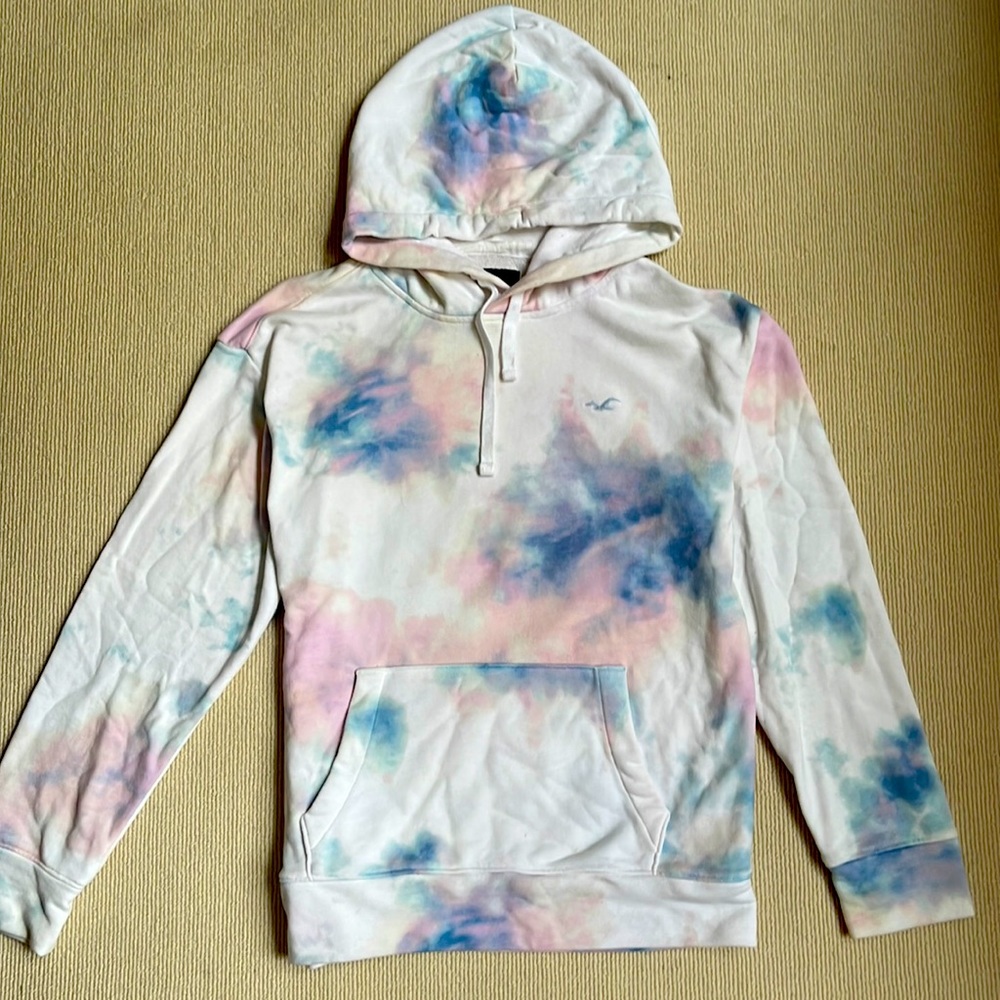 Hollister tie dye hoodie